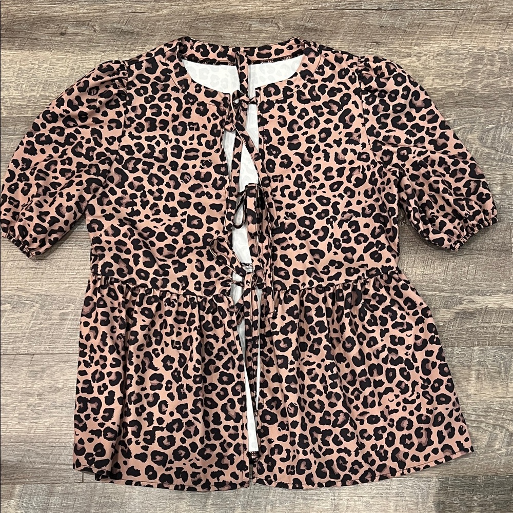 Amazon Leopard Print Set - Picture 3 of 4